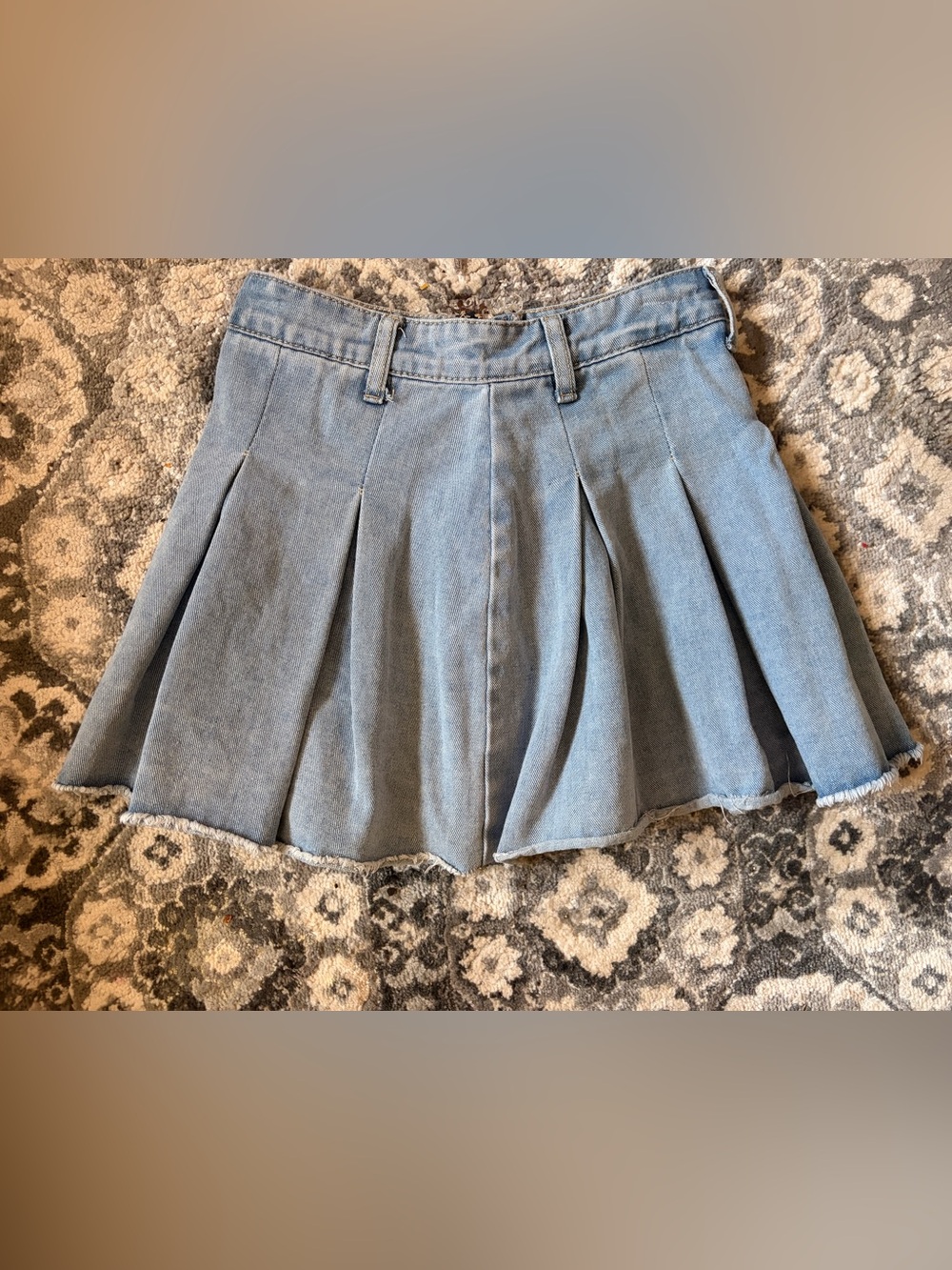 SHEIN Light Blue Pleated Denim Mini Skirt